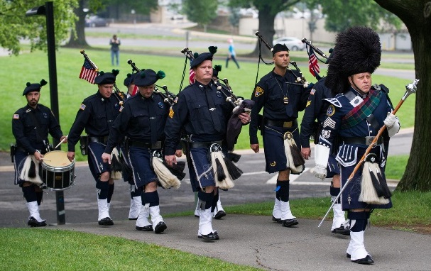 U S Marshals Pipe And Drum Off Beat With Michael Aubrecht